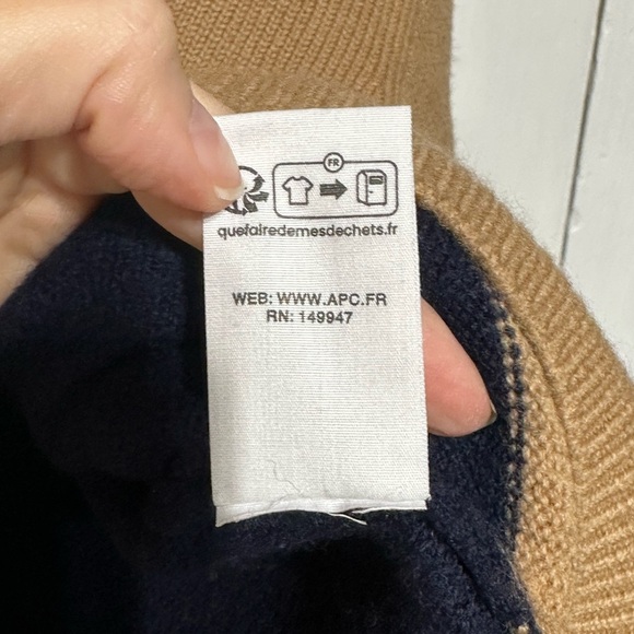 A.P.C. Penny Knit Sweater | Horizontal Stripes Parisian Chic medium - Picture 6 of 12